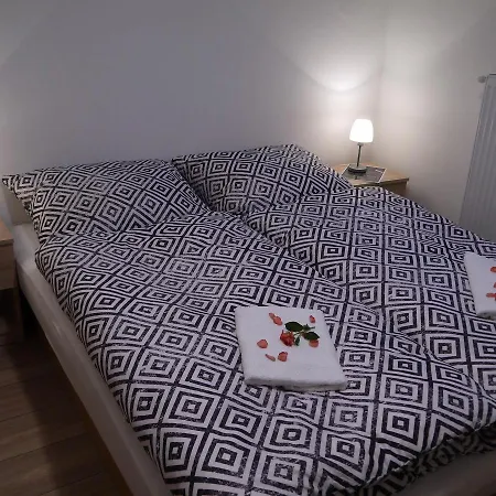 Pizzeria Viktoria 3*