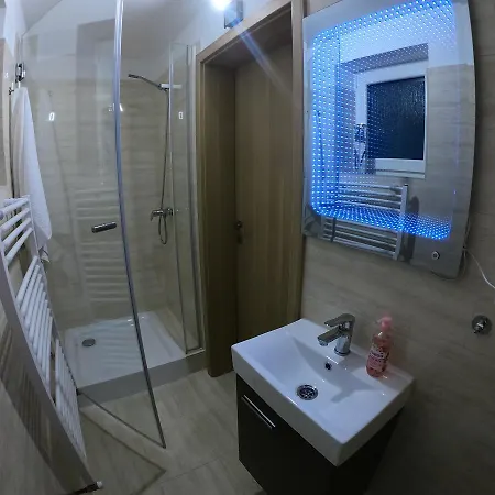 Pizzeria Viktoria 3* Chlebnice